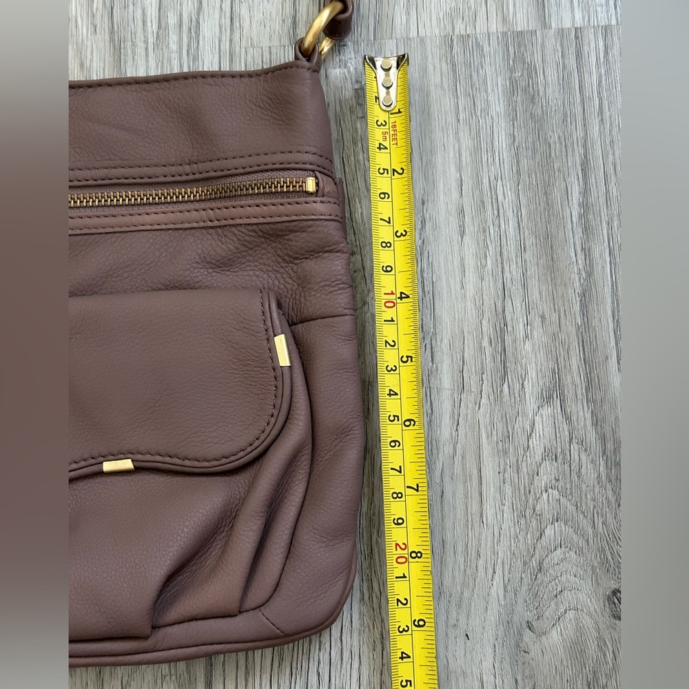 B Makowsky Brown Cross Body Bag - Picture 4 of 8